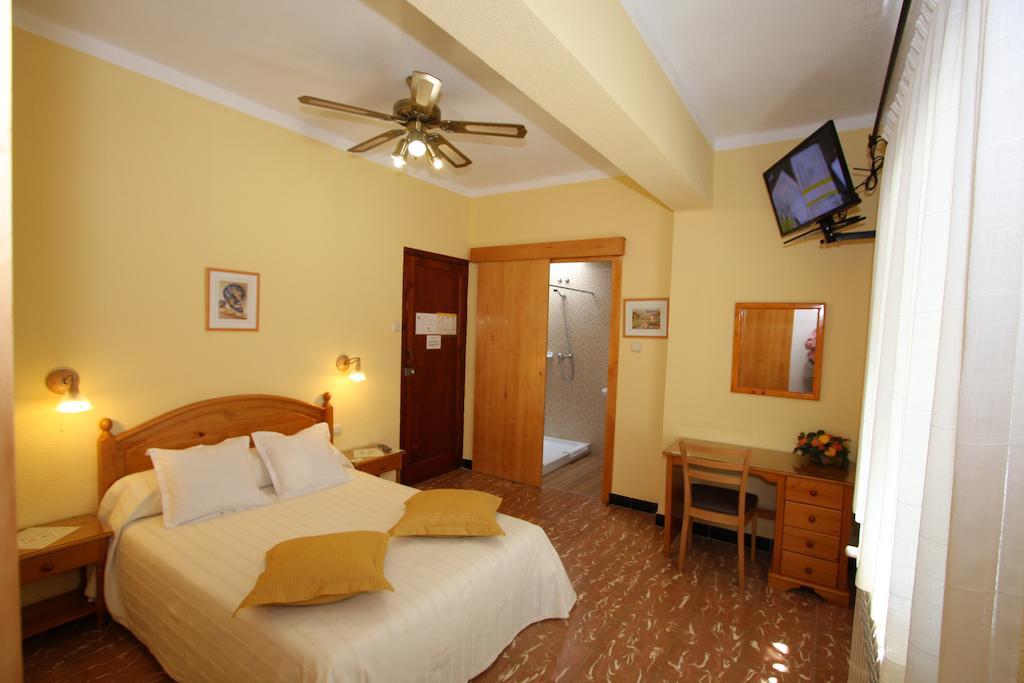 Hotel Sol Benicarló Rum bild